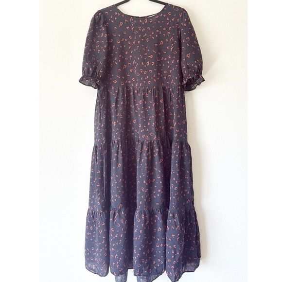 Apricot Oversized Midi  Patterned Dress - Picture 3 of 13